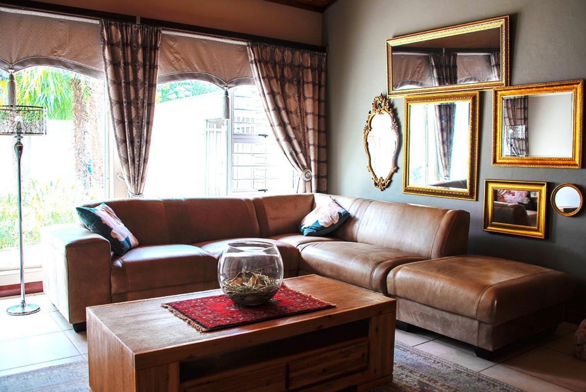 Kroon Manor ครูนชตัด ภายนอก รูปภาพ